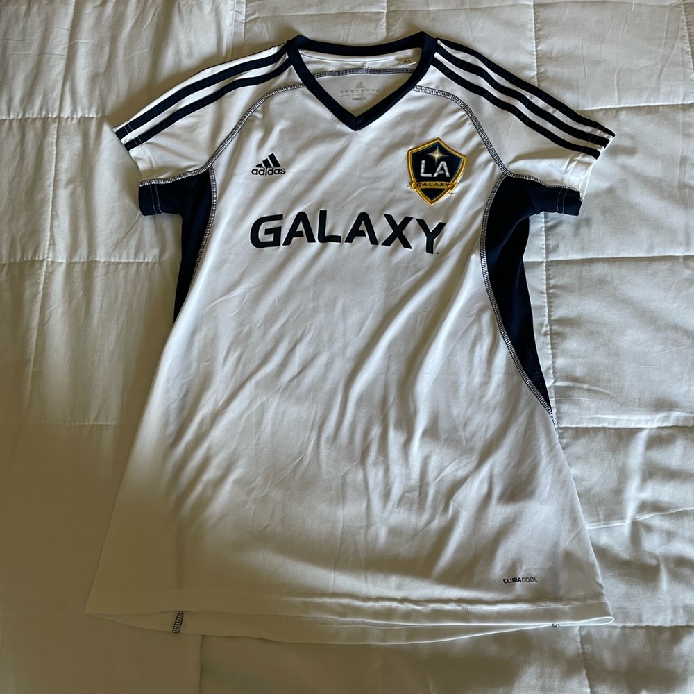 Women’s LA Galaxy jersey